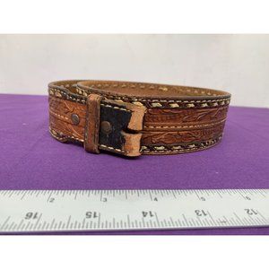Men’s 38 VTG Leather Belt 48739 1.875" Embossed Tooled Leather Hide Details for